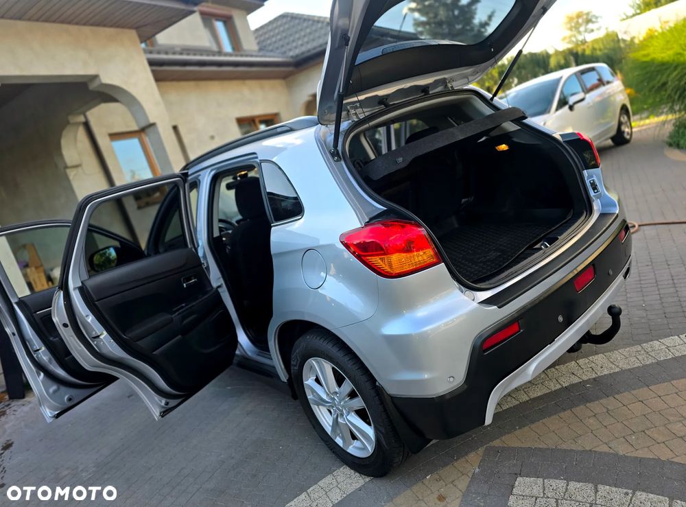 Mitsubishi ASX - 11