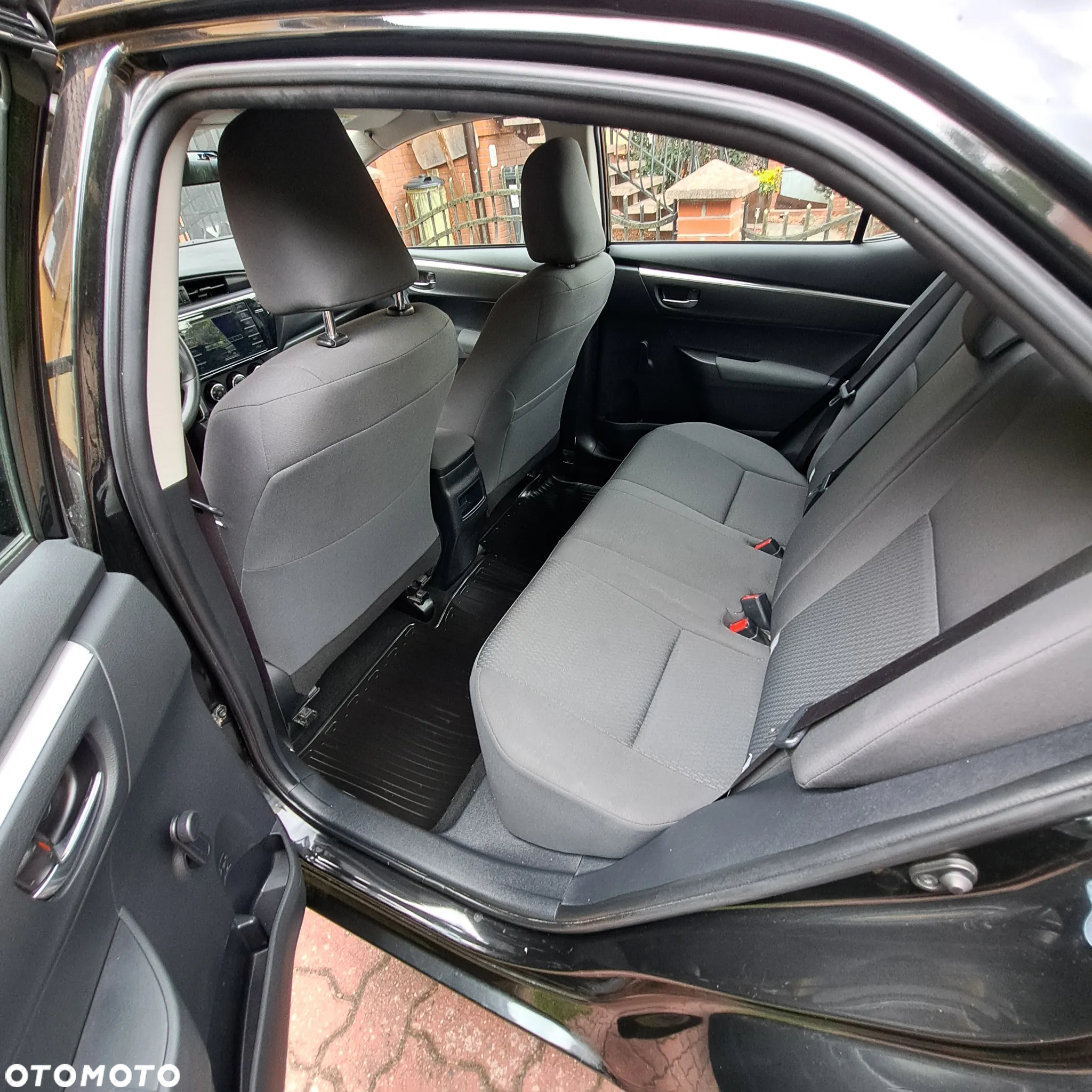 Toyota Corolla 1.6 Active - 8