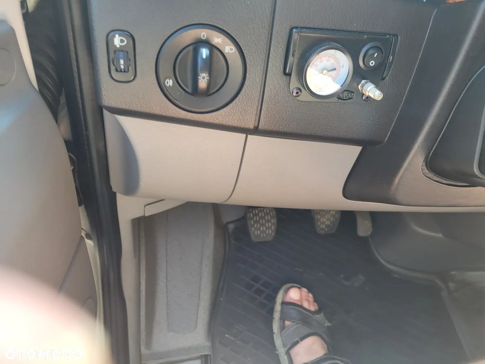 Mercedes-Benz Sprinter - 39