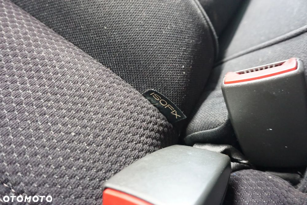 Alfa Romeo 159 1.9 JTDM 16V DPF Distinctive - 19