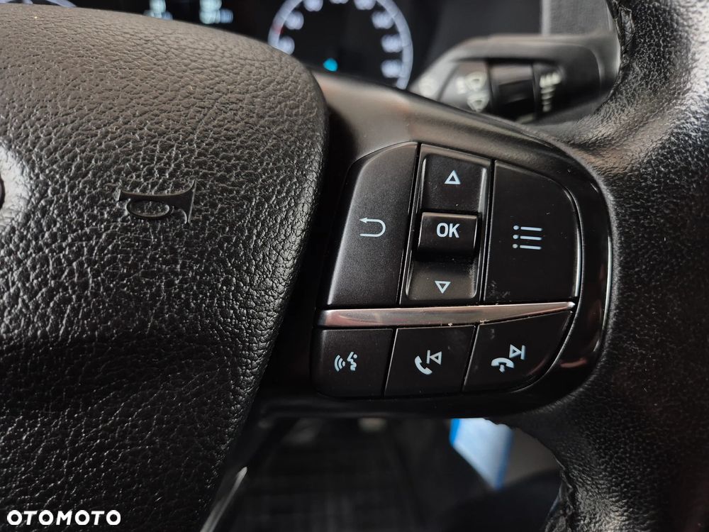 Ford TRANSIT CUSTOM - 19