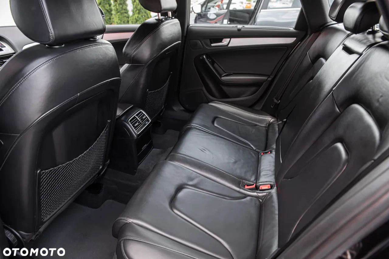 Audi A4 Avant - 28