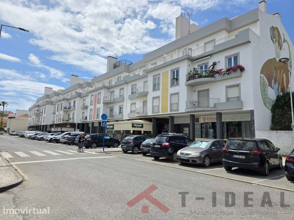 Apartamento T2 no Centro da Lourinhã - Grande imagem: 4/32