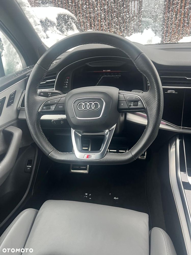 Audi SQ7 - 11