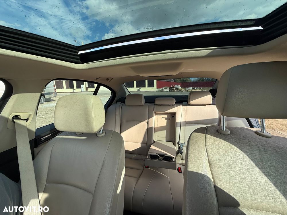 BMW Seria 5 520d - 9
