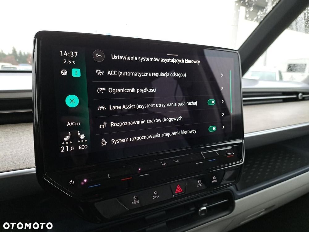 Volkswagen ID. Buzz 150 kW (204 PS) / skrzynia biegów: automatyczna 1 biegowa rozstaw osi: 2988 mm - 29