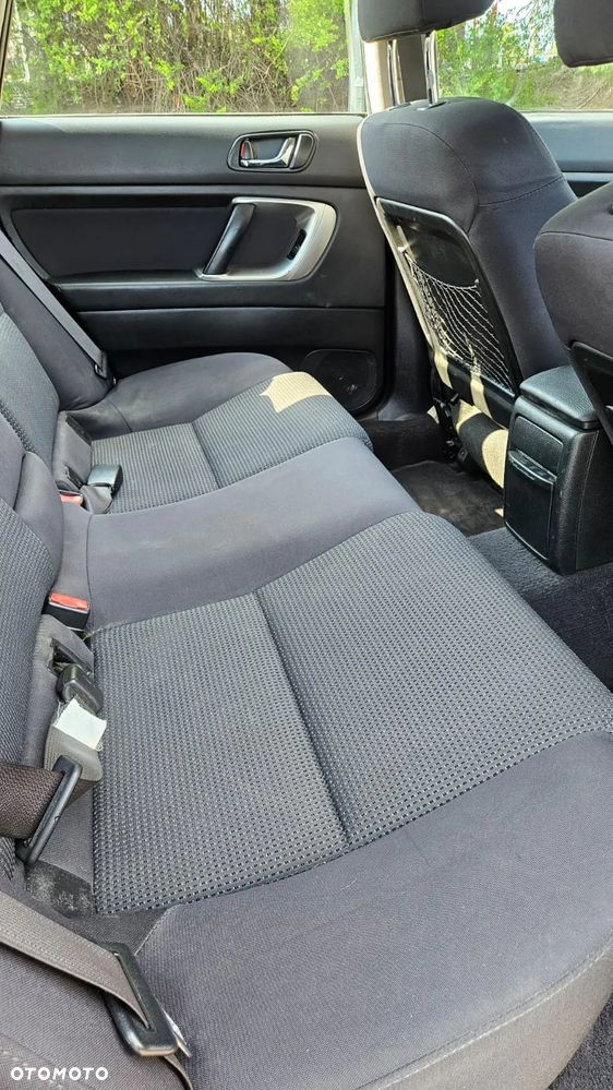 Subaru Outback - 9