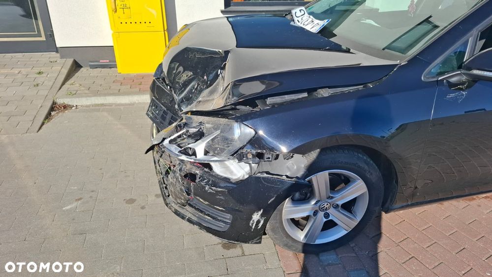 Volkswagen Golf 2013 photo 2