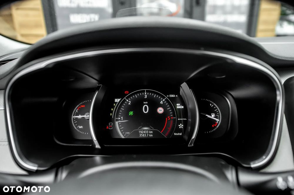 Renault Talisman Grandtour BLUE dCi 160 EDC BUSINESS EDITION - 28
