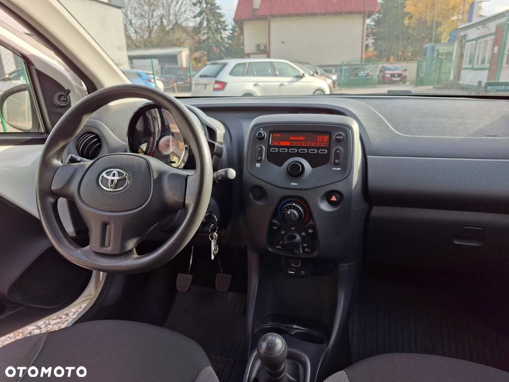 Toyota Aygo 1.0 VVT-i Sprint EU6 - 9