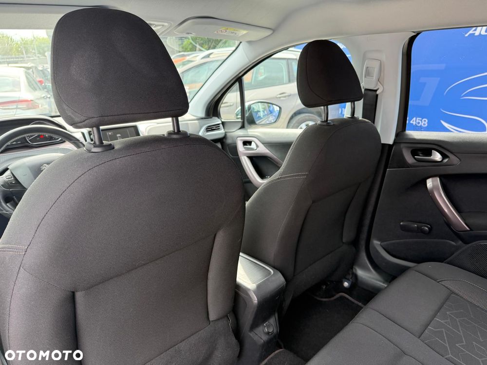 Peugeot 2008 1.2 Pure Tech Access - 13
