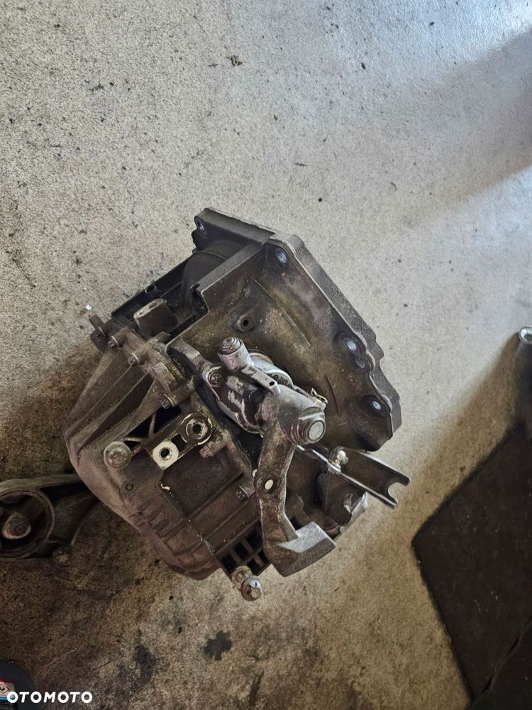 skrzynia biegów m32 opel meriva ii b 1.4 turbo a14net 140km - 2