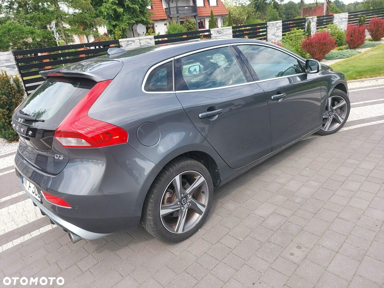 Volvo V40 - 8