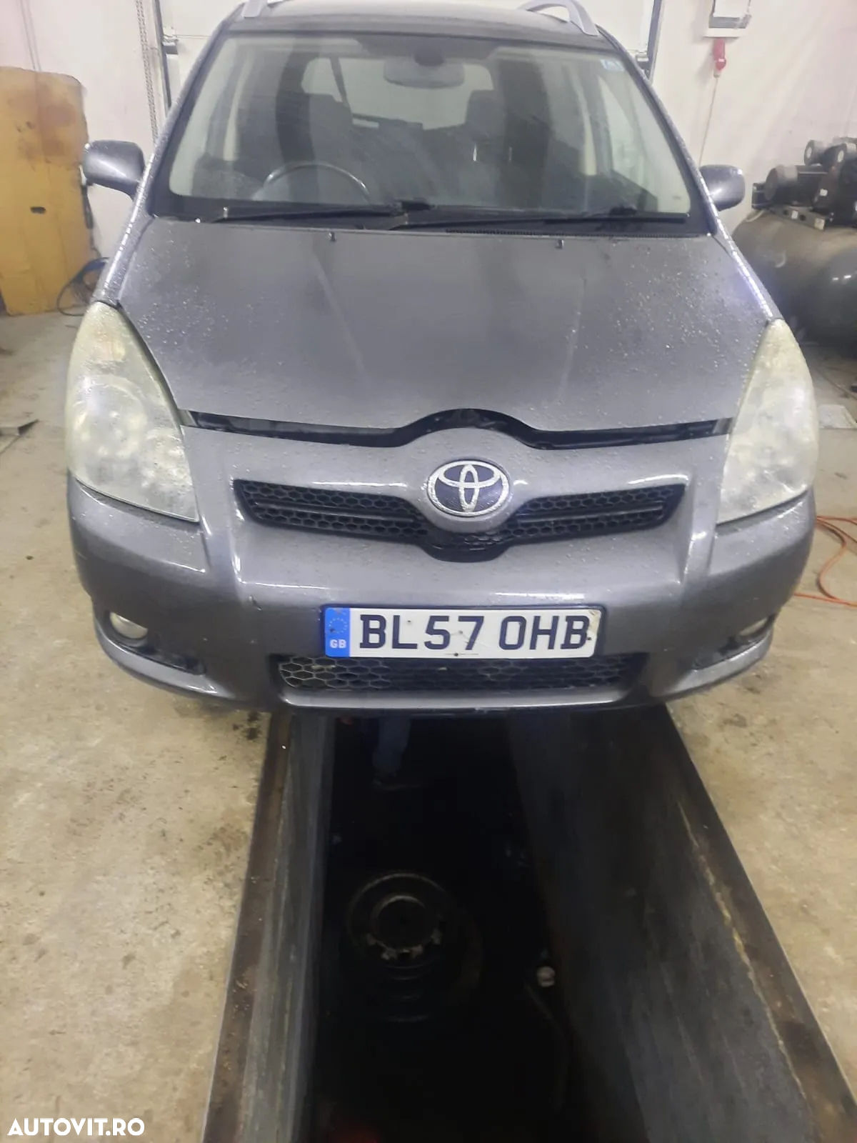 Toyota Corolla Verso 2.2d 2ADFHV motor cutie viteze caroserie - 5