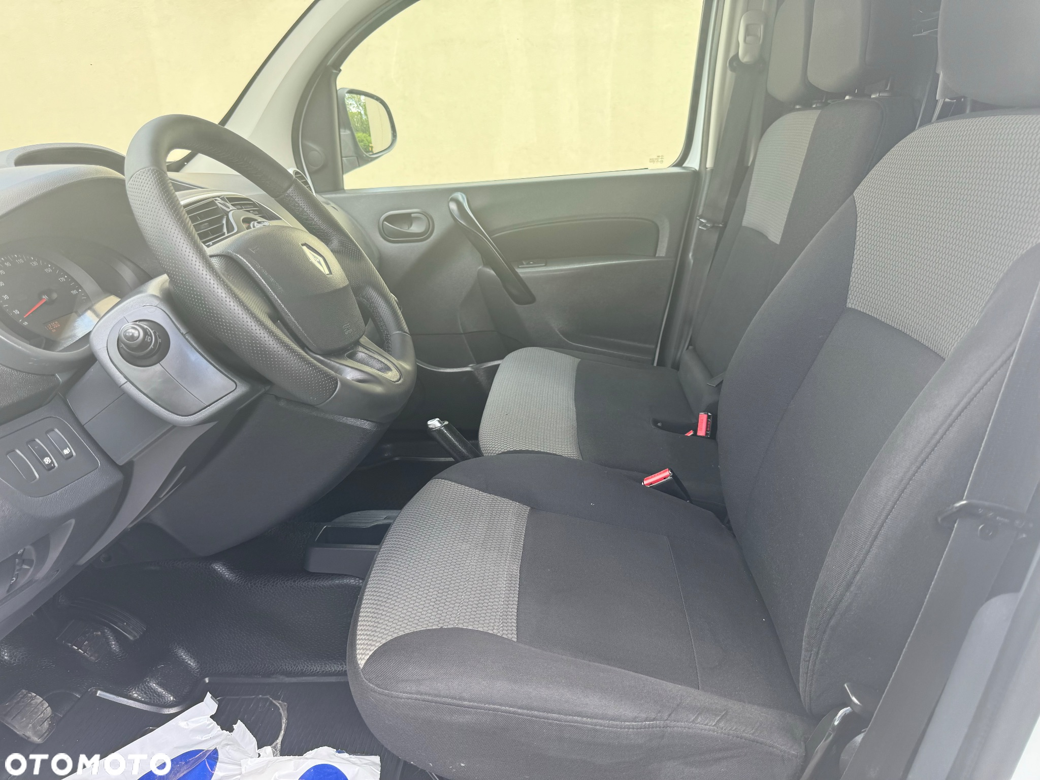 Renault Kangoo Maxi - 21