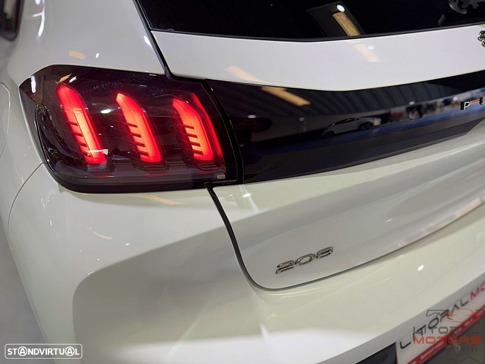 Peugeot 208 1.2 PureTech Allure - 8
