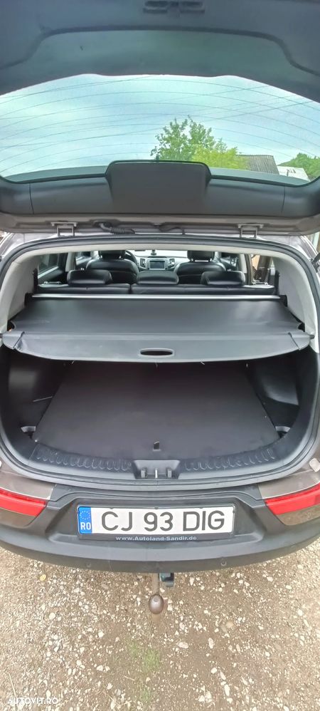 Kia Sportage - 12