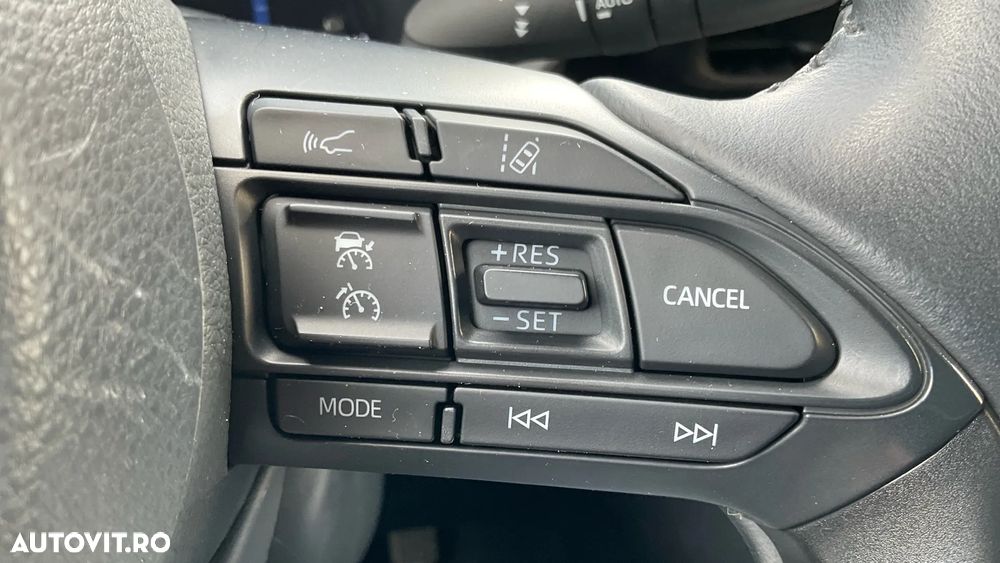 Toyota Yaris Cross 1.5 VVT-i HSD 4x2 Eco - 30