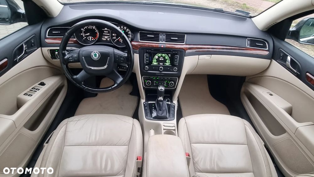 Skoda Superb 3.6 FSI 4x4 Platinum DSG - 12