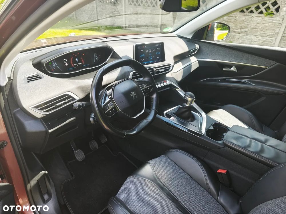 Peugeot 3008 2.0 BlueHDi Allure - 17