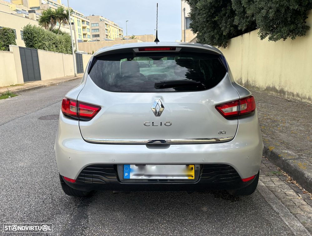 Renault Clio 1.5 dCi Limited EDition - 14