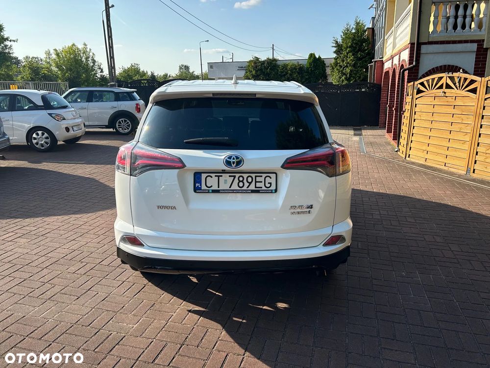 Toyota RAV4 Hybrid Premium 4x2 - 21