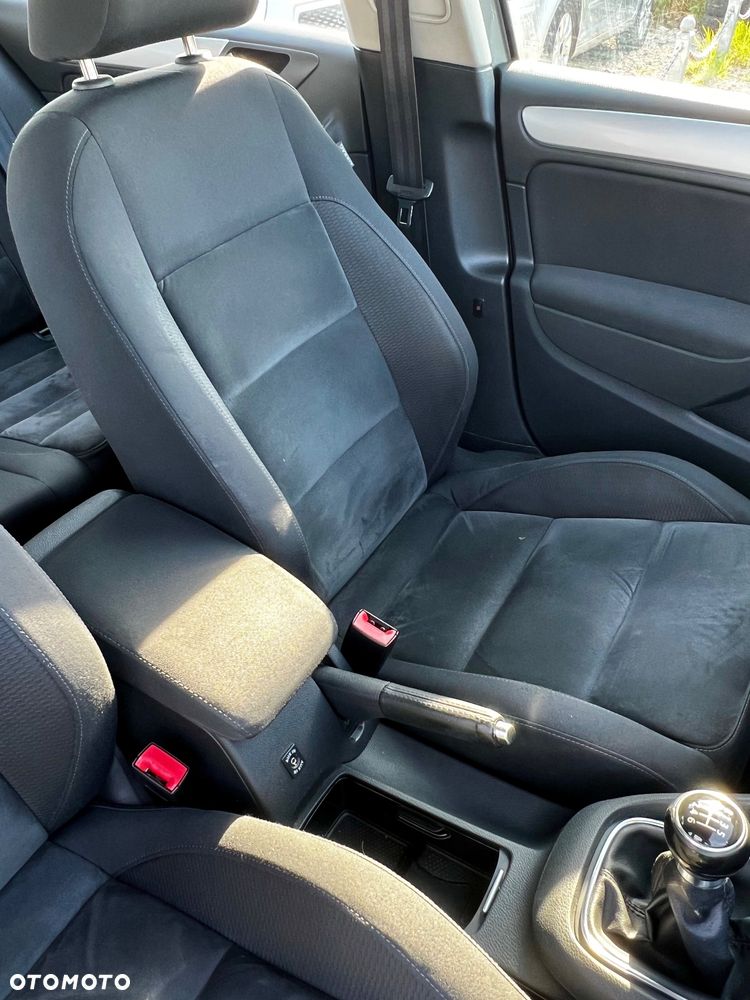 Volkswagen Golf 1.4 TSI Highline - 23