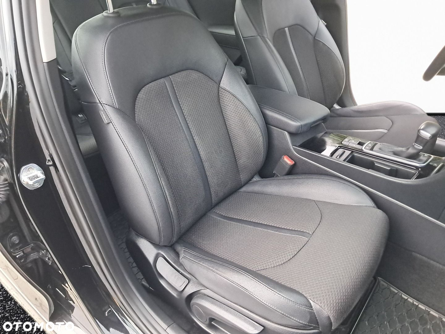Kia Optima 1.6 T-GDI L DCT - 28