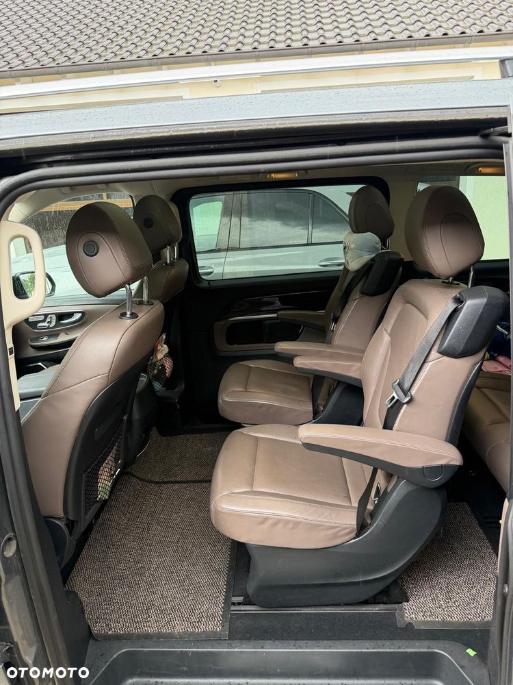 Mercedes-Benz Klasa V 300 d lang 9G-TRONIC Exclusive - 6