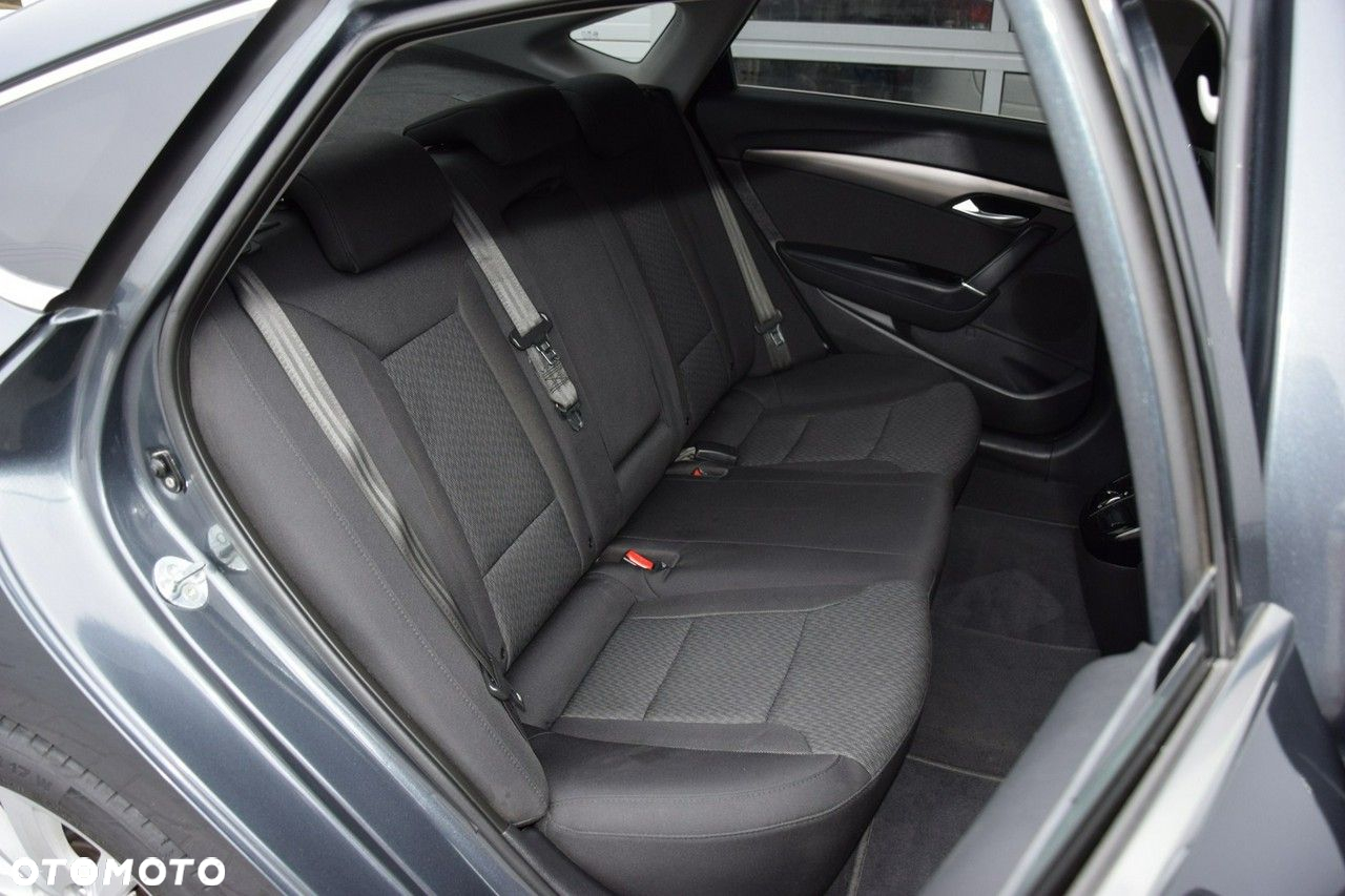 Hyundai i40 - 30