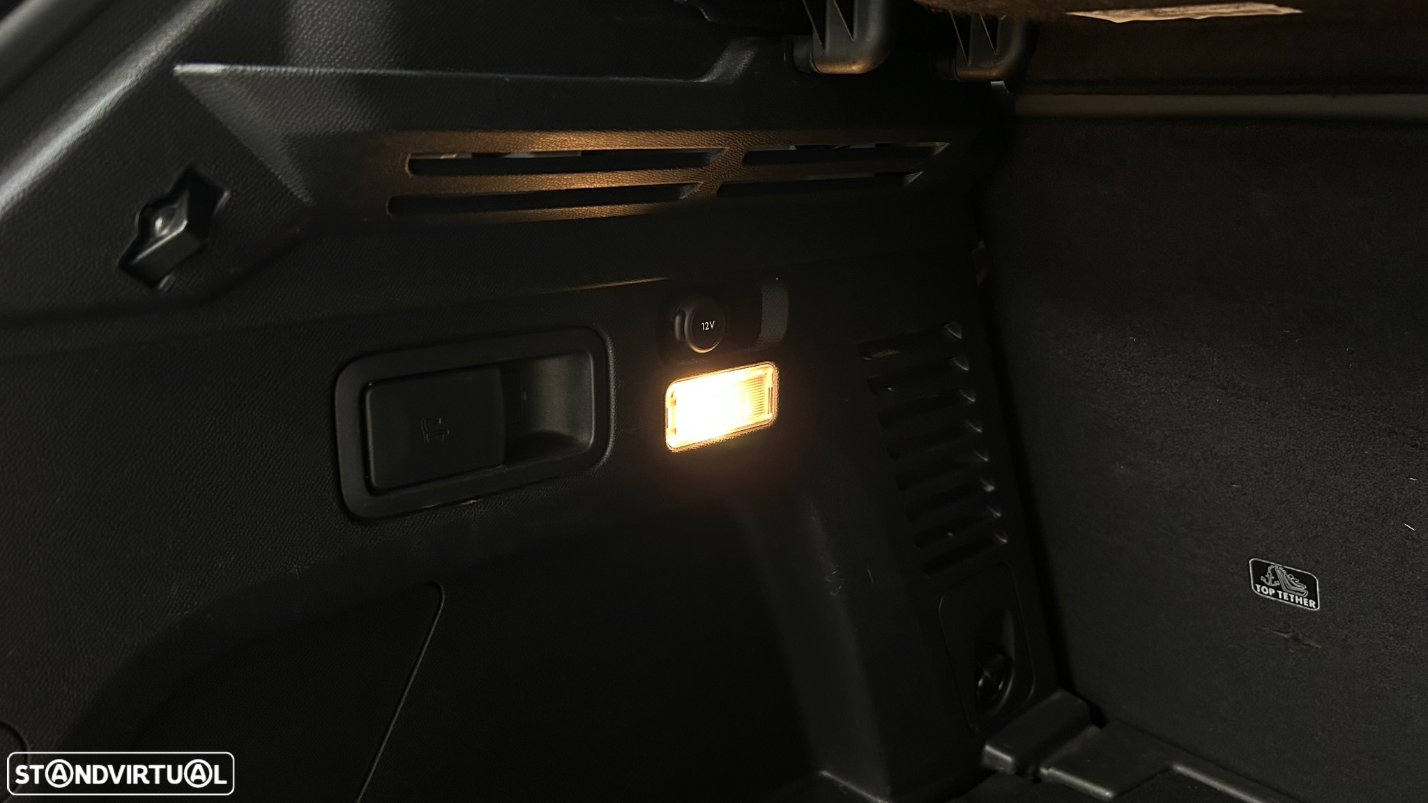 Peugeot 3008 PureTech 130 Stop & Start EAT6 Allure - 33