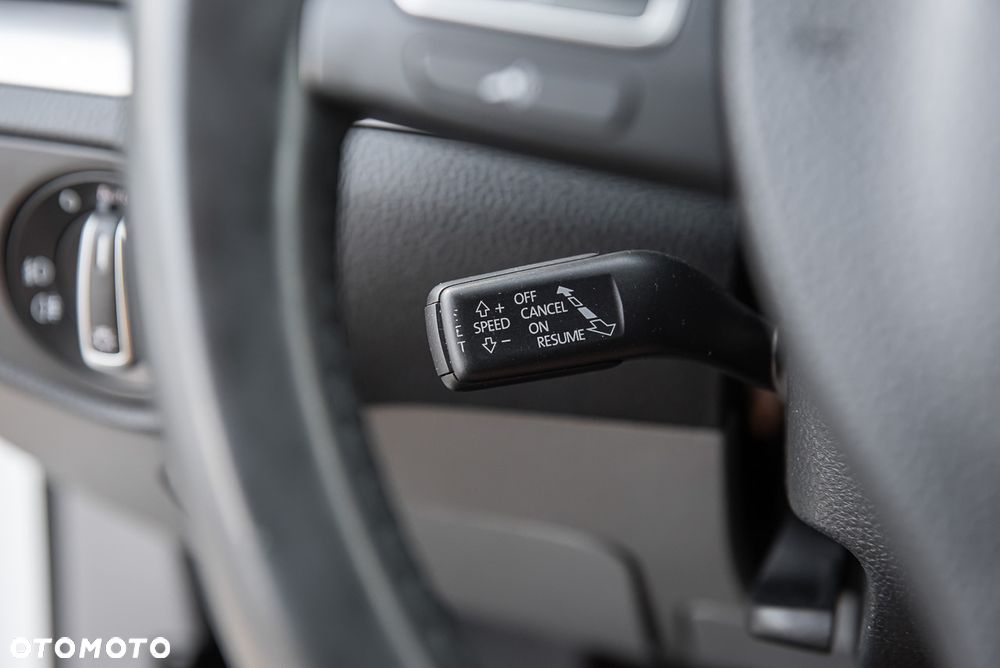 Volkswagen Sharan 2.0 TSI Highline DSG - 22