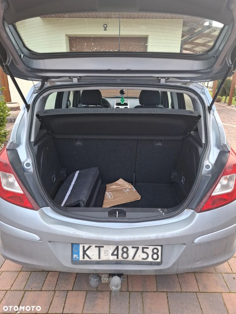 Opel Corsa 1.2 16V Enjoy - 6