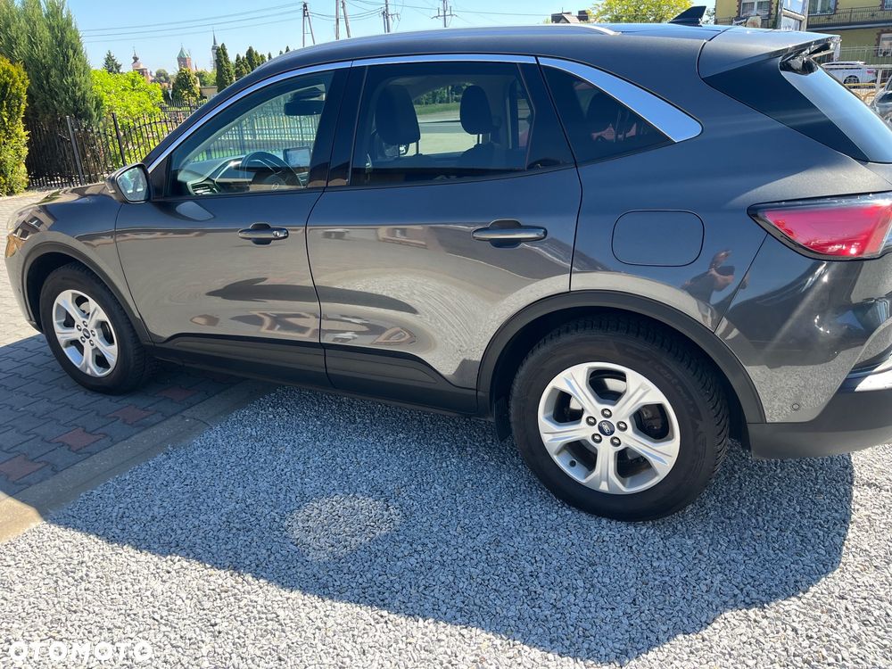 Ford Kuga 2.0 TDCi 4x2 Titanium - 19