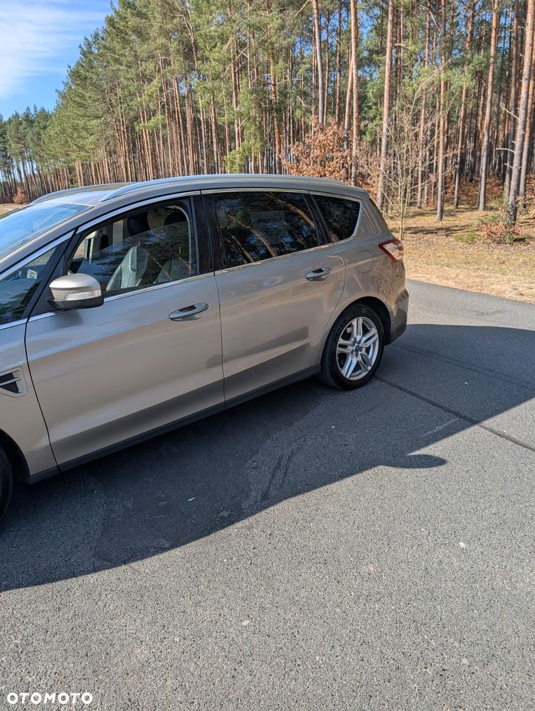 Ford S-Max - 7