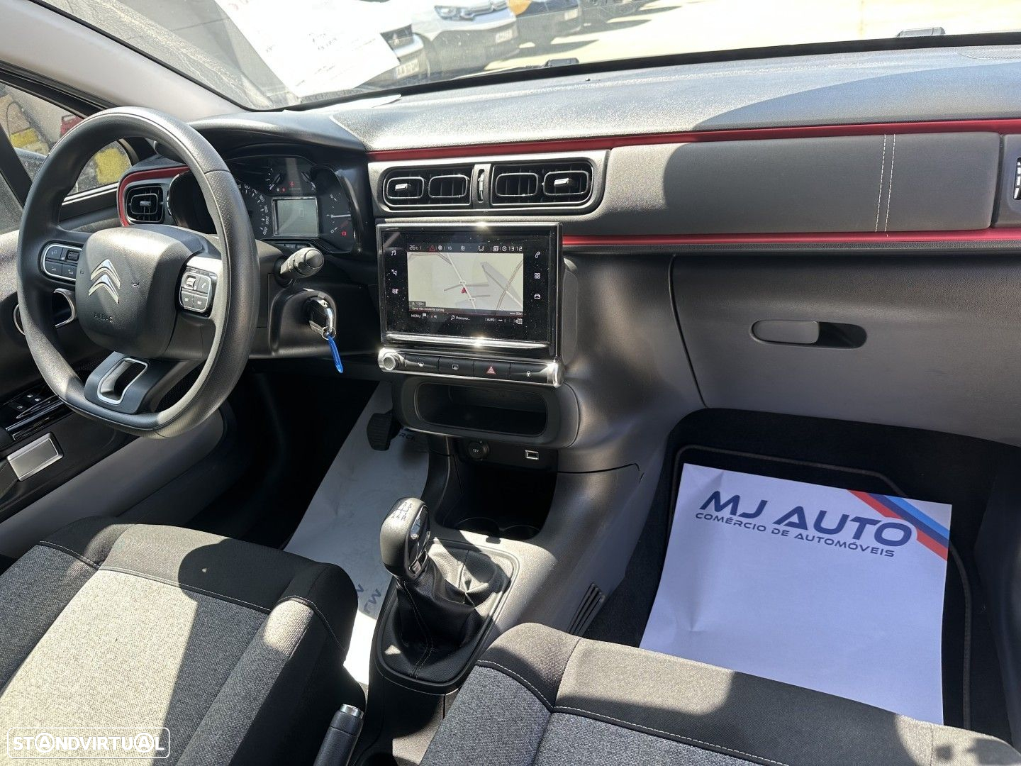 Citroën C3 1.2 PureTech C-Series - 4