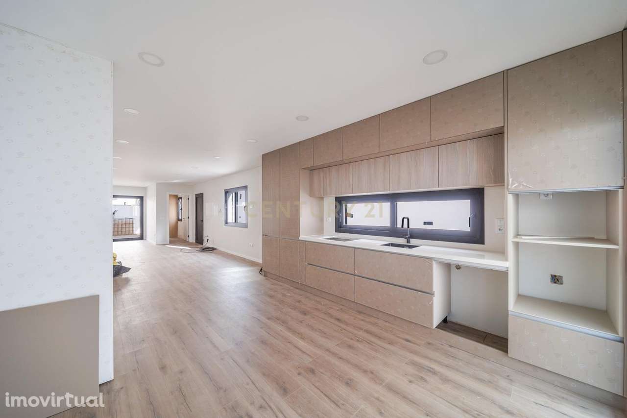 Moradia nova Murtal - Parede - Grande imagem: 3/35