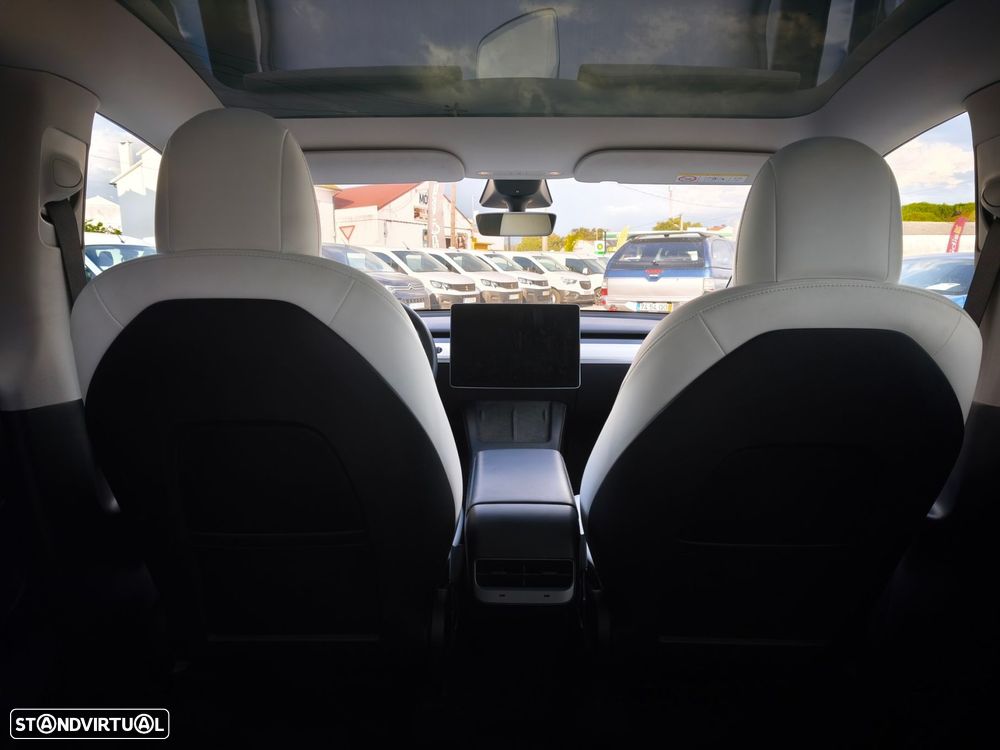 Tesla Model Y Long Range Tração Integral - 14
