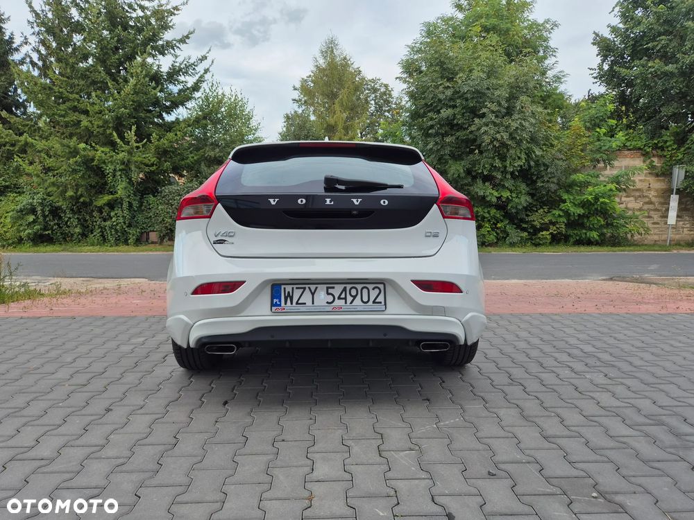 Volvo V40 D2 Momentum - 15