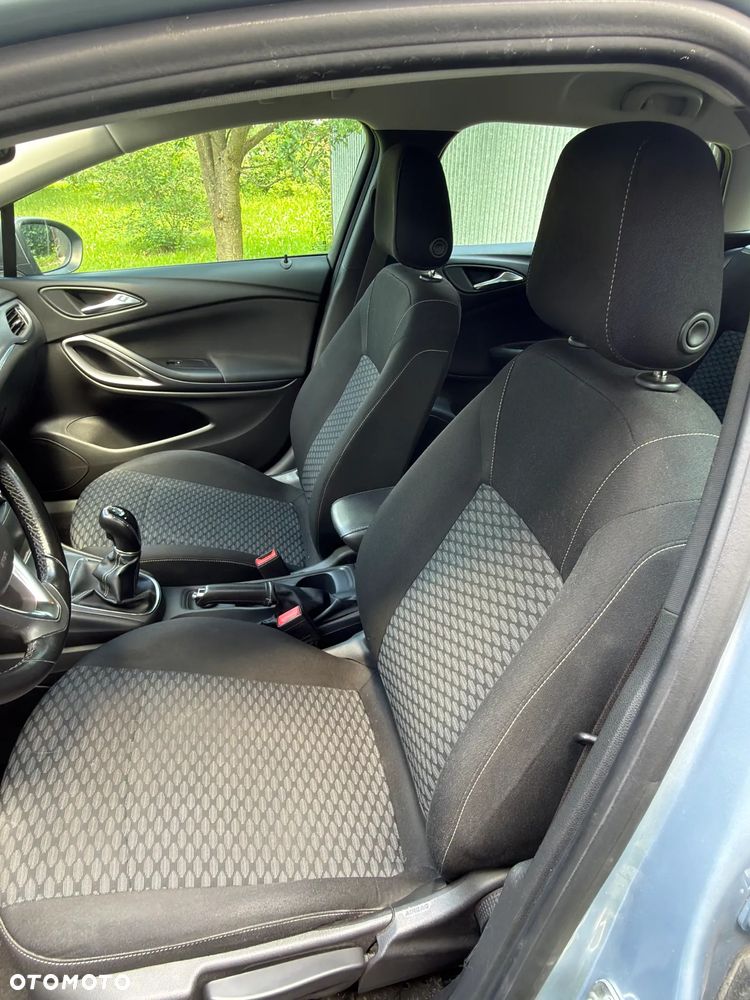Opel Astra 1.6 CDTI Dynamic - 8