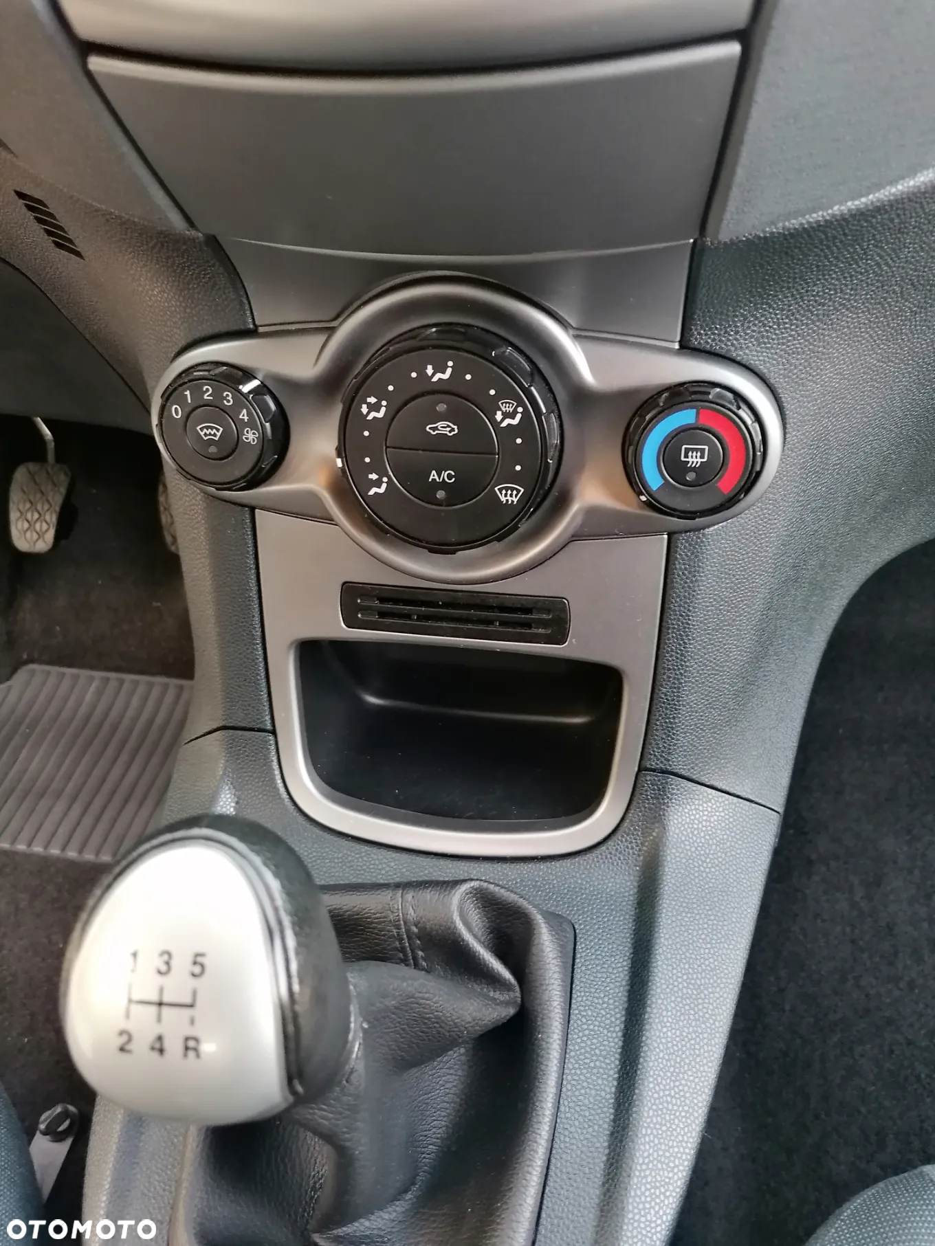 Ford Fiesta 1.25 Ambiente - 13