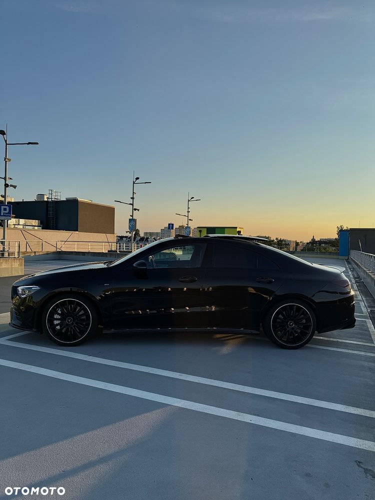 Mercedes-Benz CLA - 5
