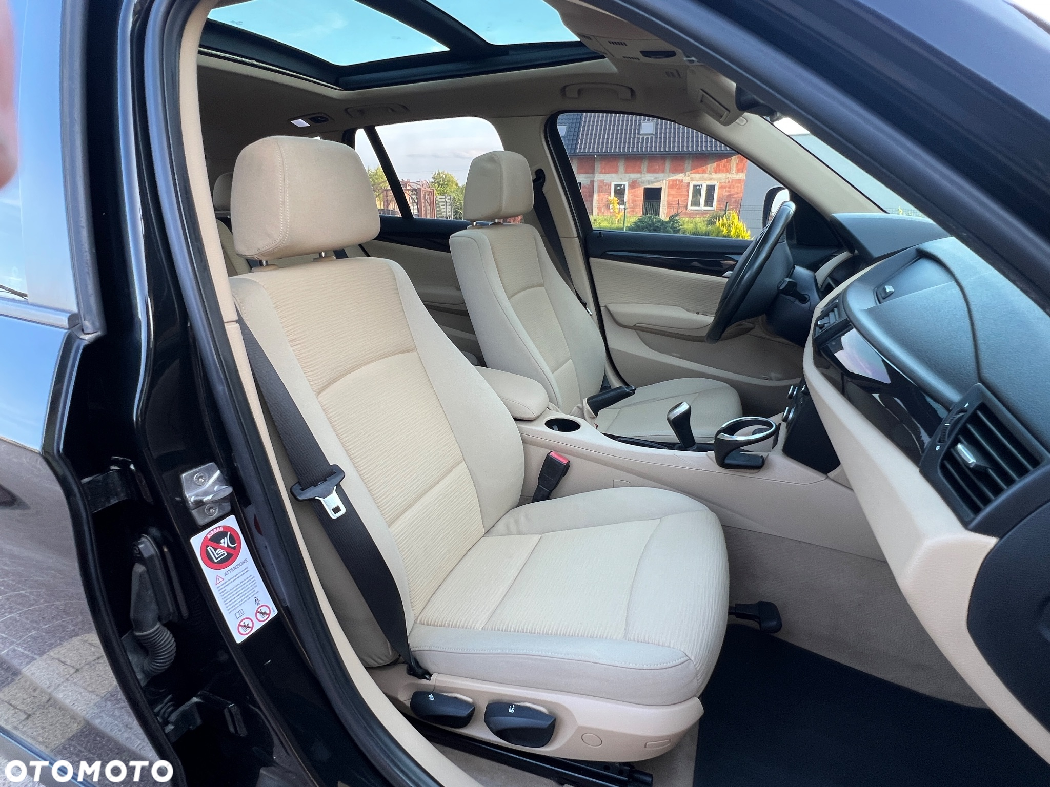 BMW X1 sDrive18i - 25