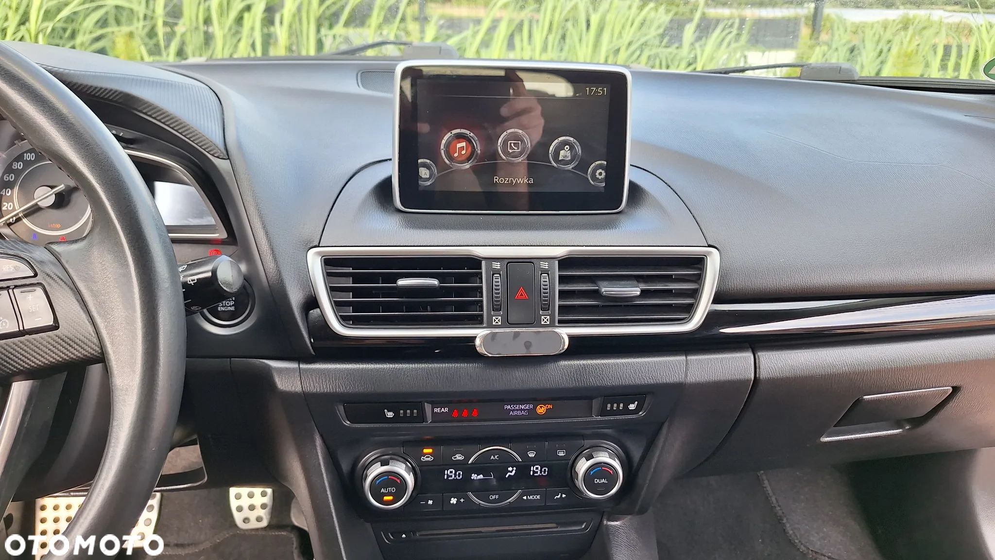 Mazda 3 - 11
