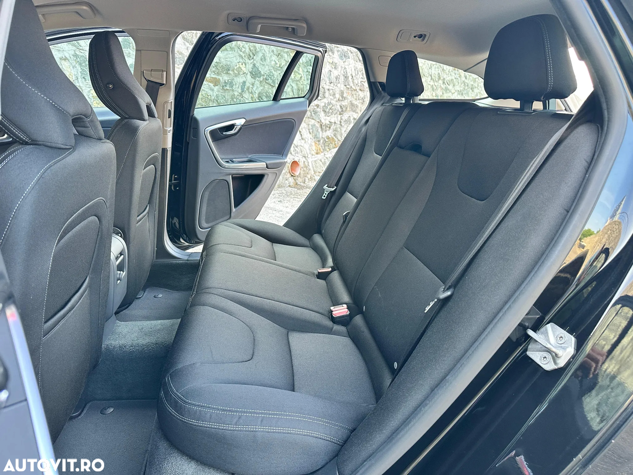 Volvo V60 D2 Geartronic Powershift Kinetic - 22