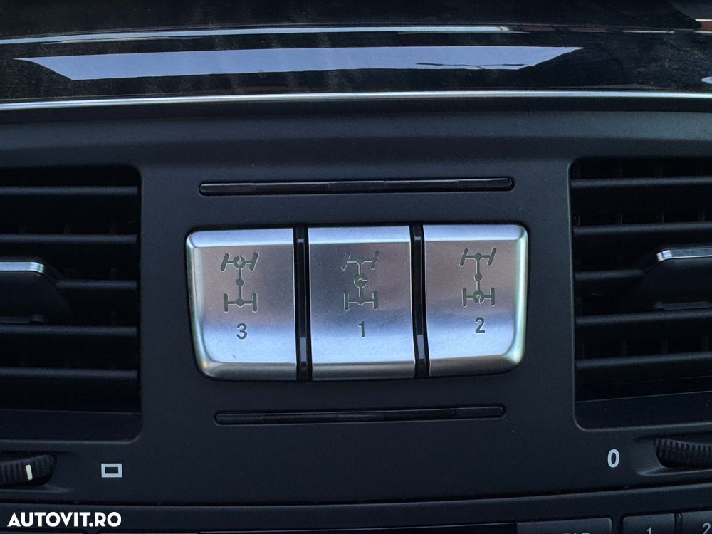 Mercedes-Benz G 350 BlueTEC 7G-TRONIC - 36
