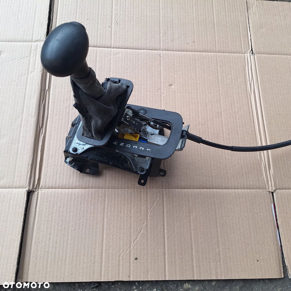 WYBIERAK LEWAREK SKRZYNI BIEGOW ZAFIRA A AUTOMAT 90437606 - 2