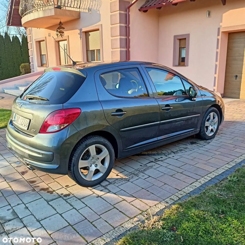 Peugeot 207 - 4
