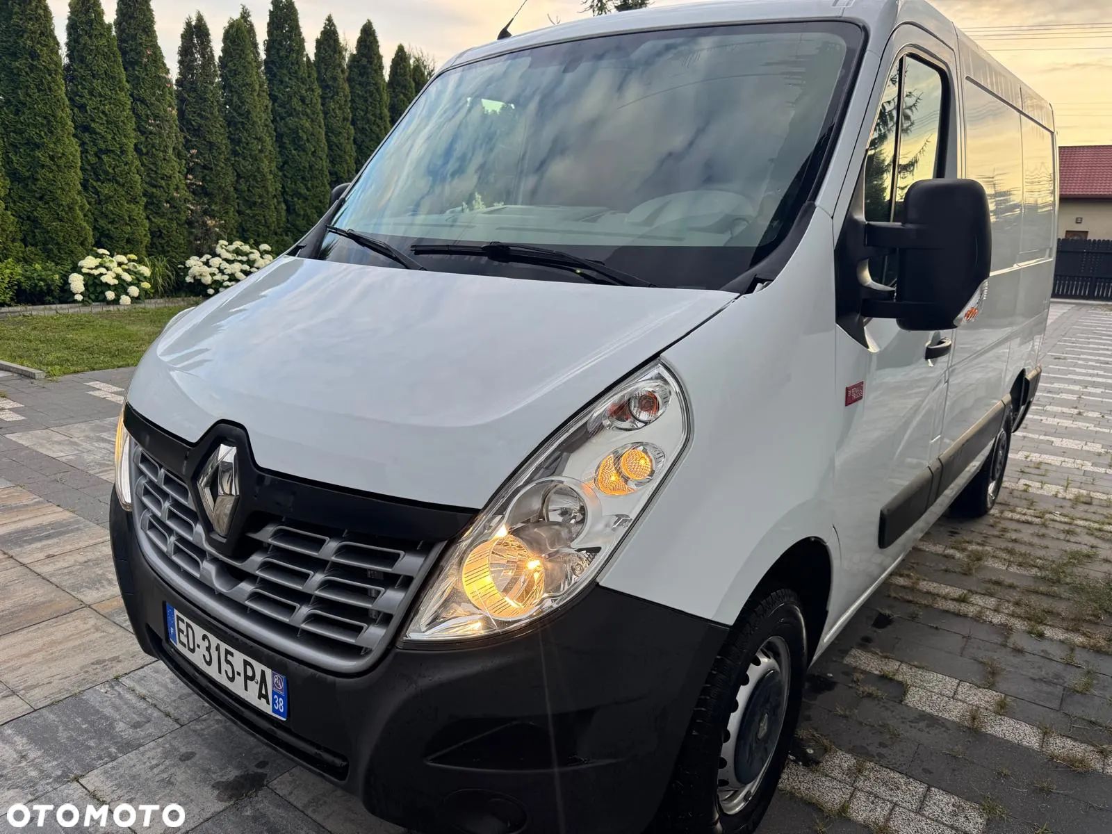 Renault Master - 1