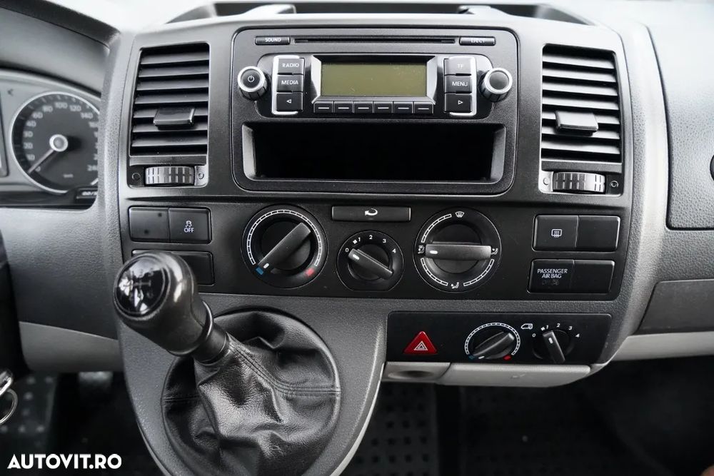 Volkswagen TRAFIC ITRANSPORTER / T5 / AUTOBUS / 9 LOCURI / IMPORTATII / AUTOBUZ / 9 LOCURI / 2022 / PRIMUL PROPRIETAR / REVIZAT - 26